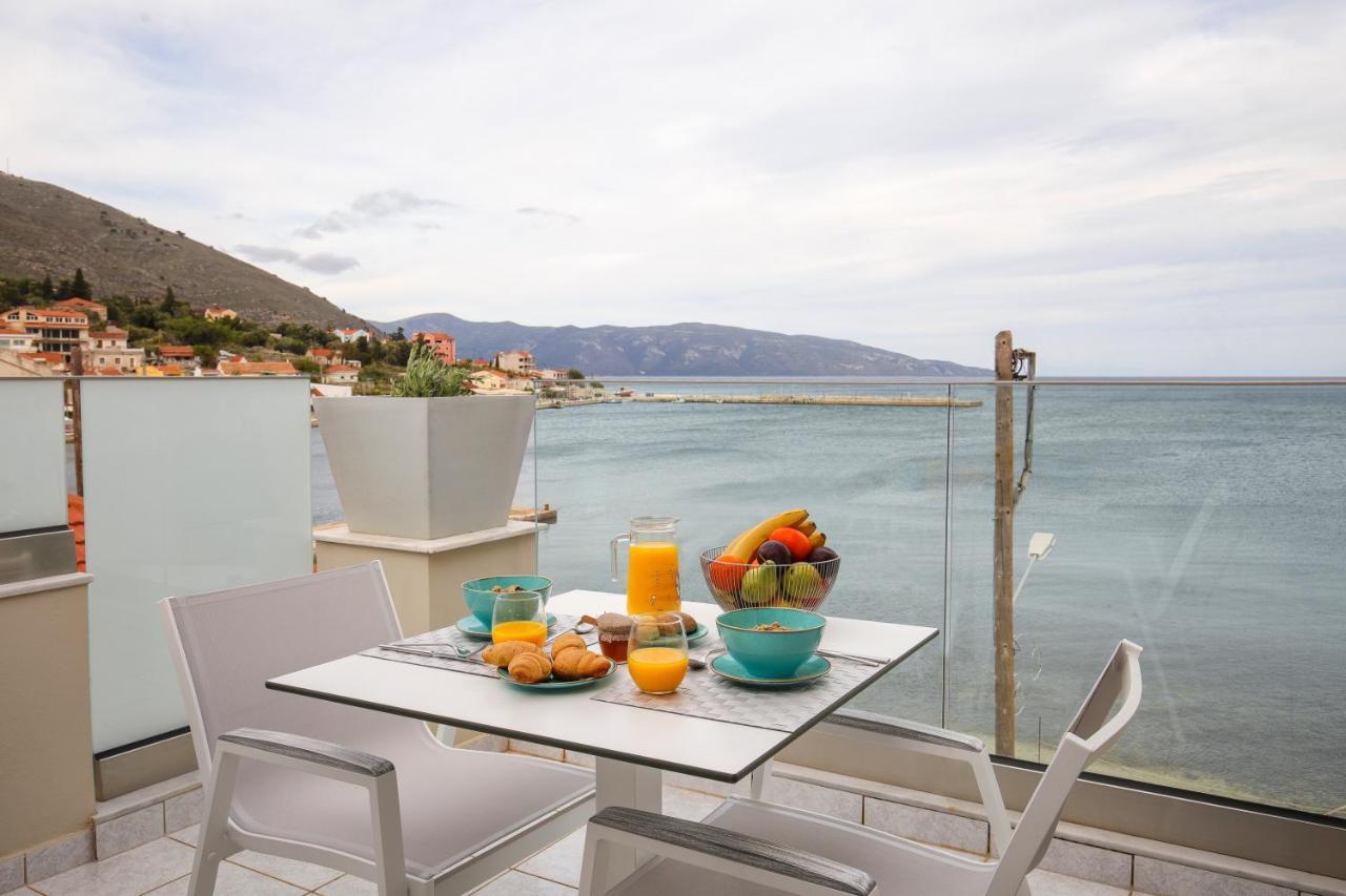 Sunrise Bay Apts Agia Efimia Buitenkant foto