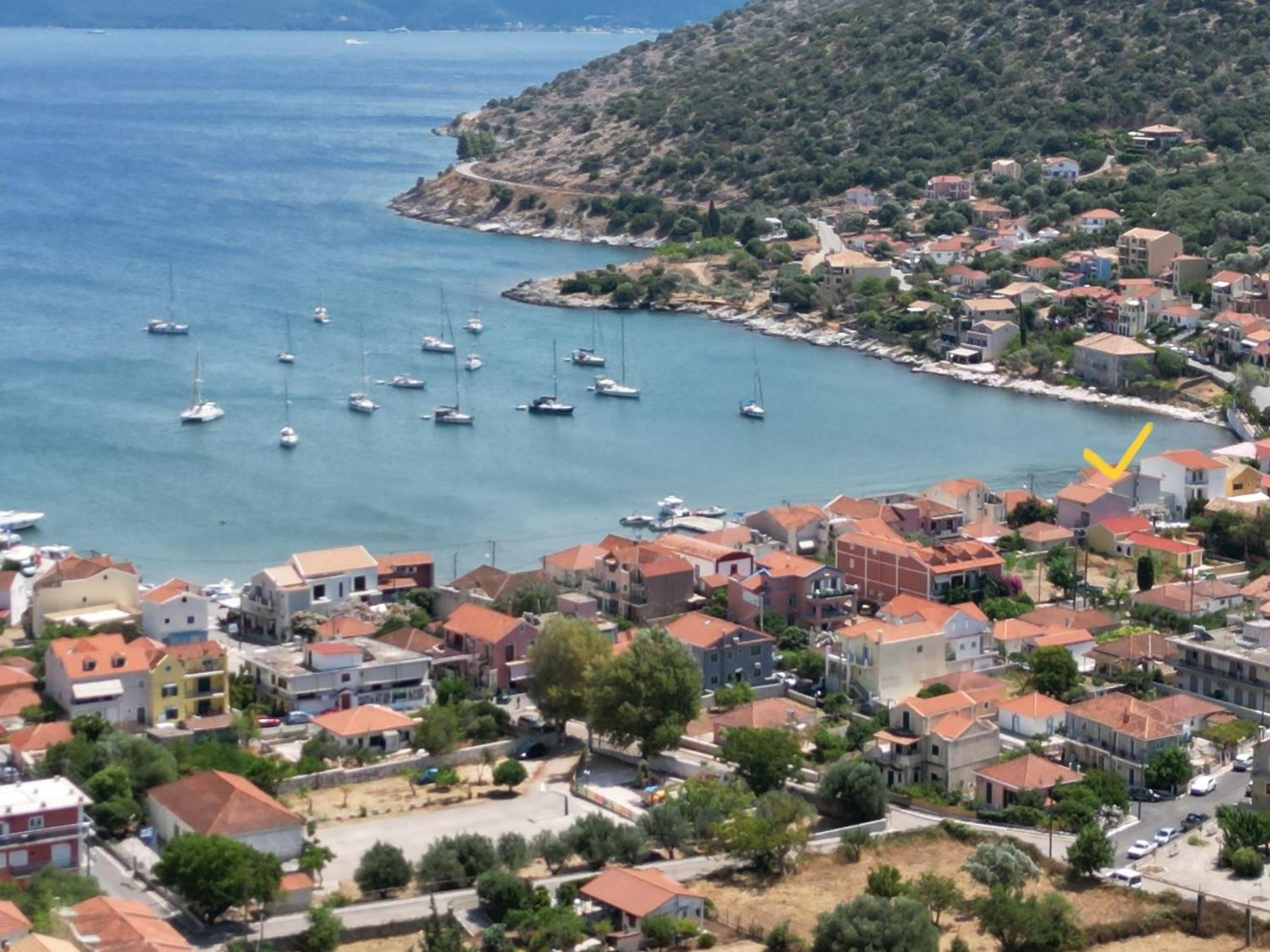 Sunrise Bay Apts Agia Efimia Buitenkant foto